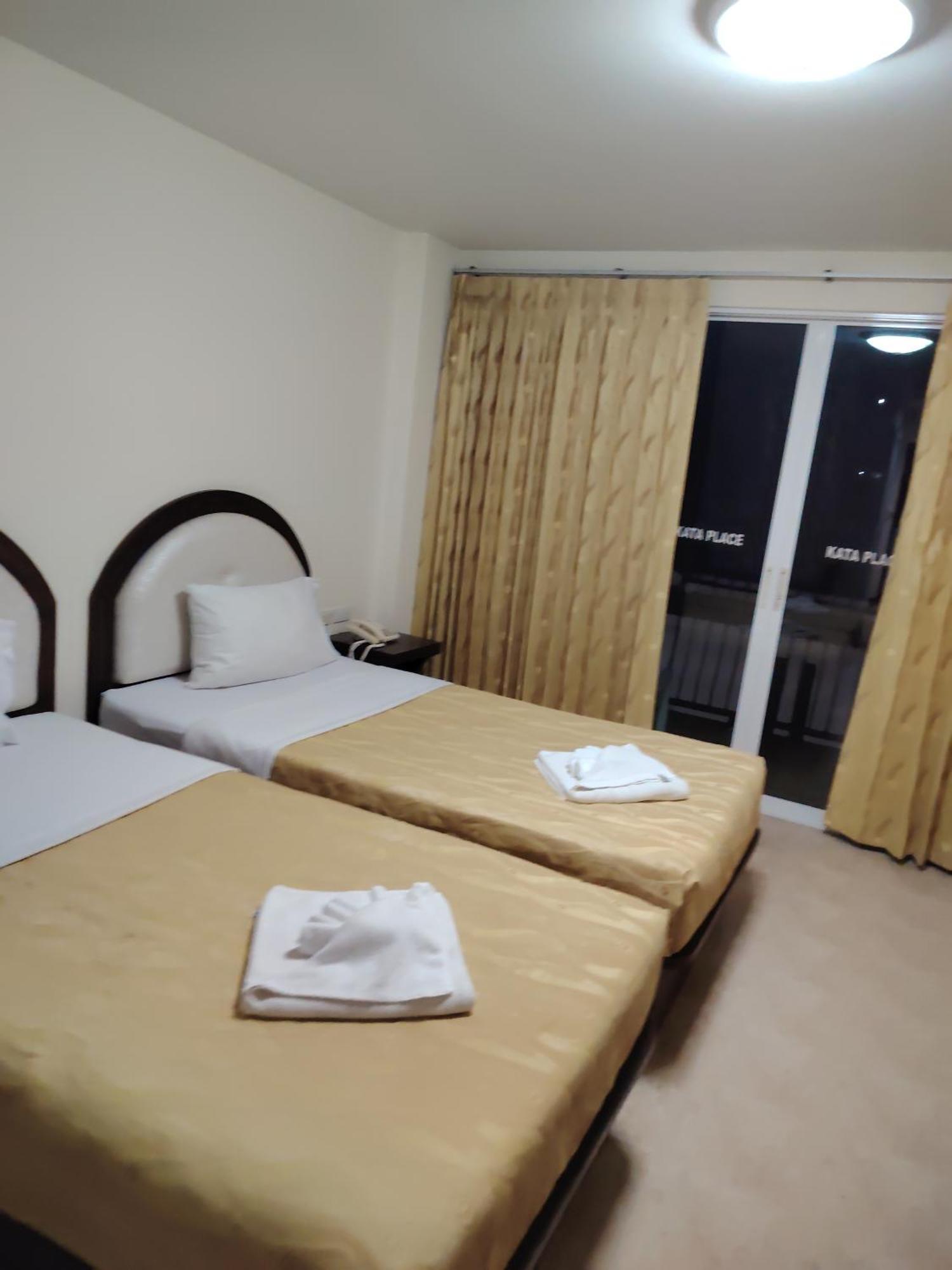Aram Hotel Bãi biển Kata Ngoại thất bức ảnh