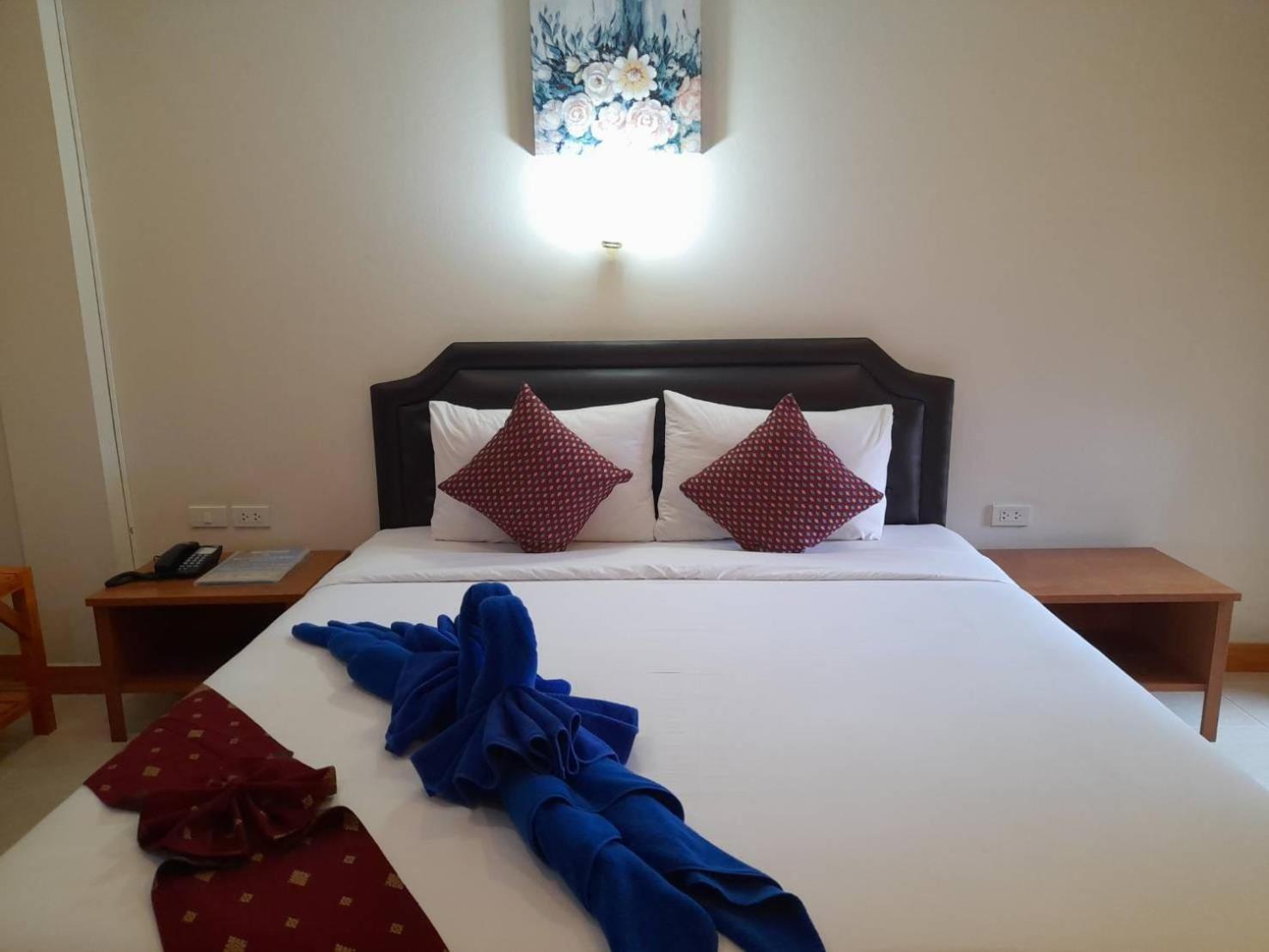 Aram Hotel Bãi biển Kata Ngoại thất bức ảnh