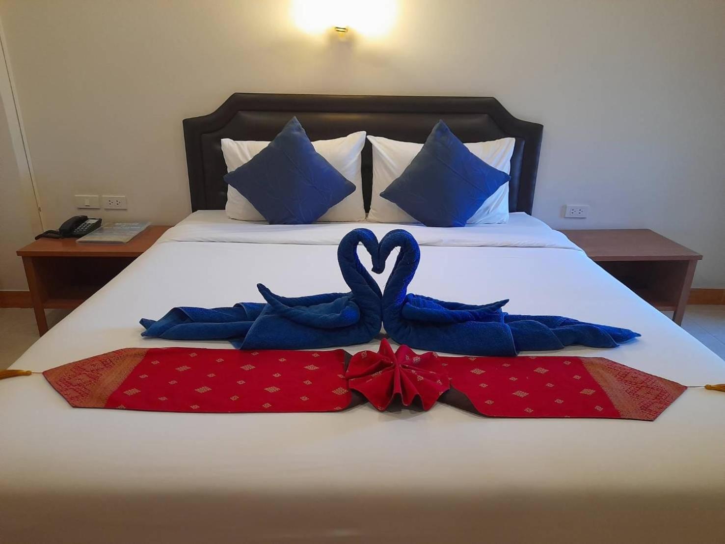 Aram Hotel Bãi biển Kata Ngoại thất bức ảnh