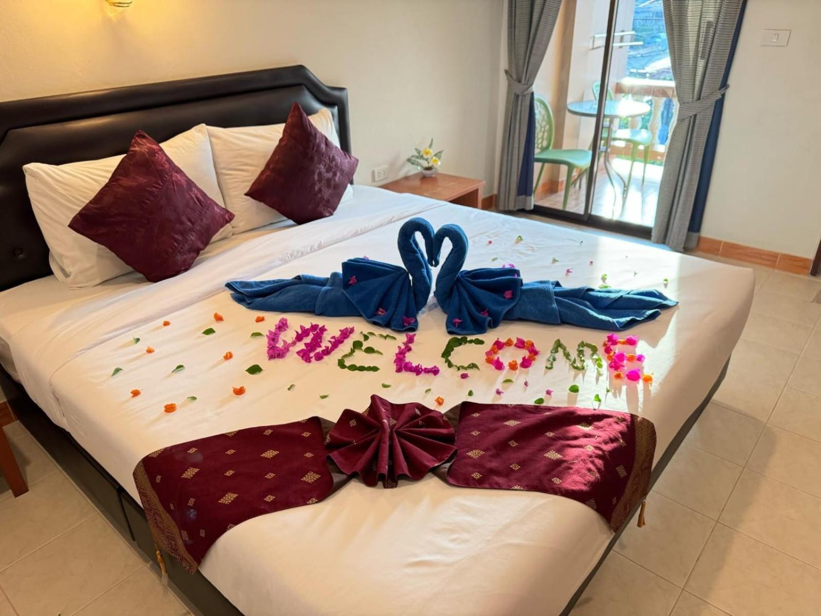 Aram Hotel Bãi biển Kata Ngoại thất bức ảnh